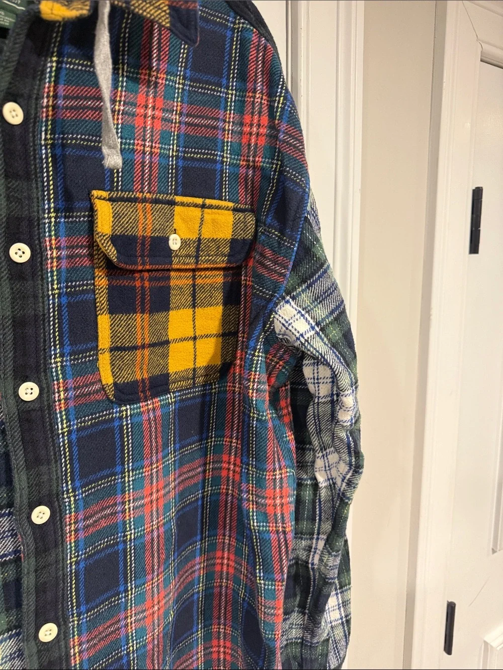 American Eagle Patchwork Plaid Hooded Flannel Shacket Shirt Jacket